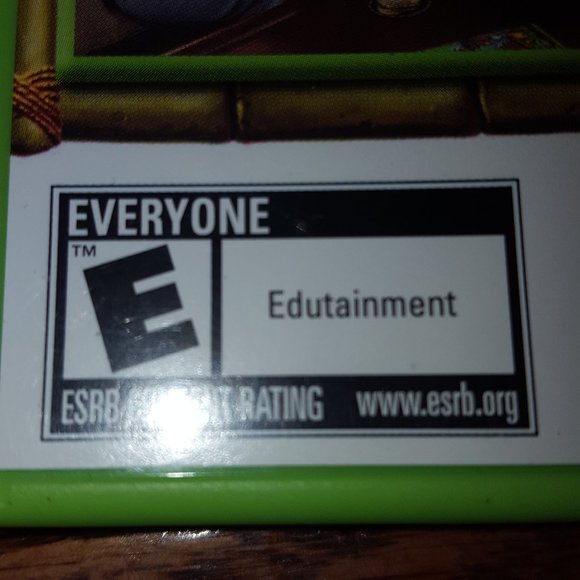 Madagascar Animal Trivia DVD Game - Picture 13 of 13